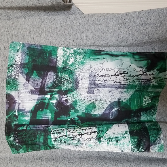 Shape fit tee, 2X - Picture 2 of 3